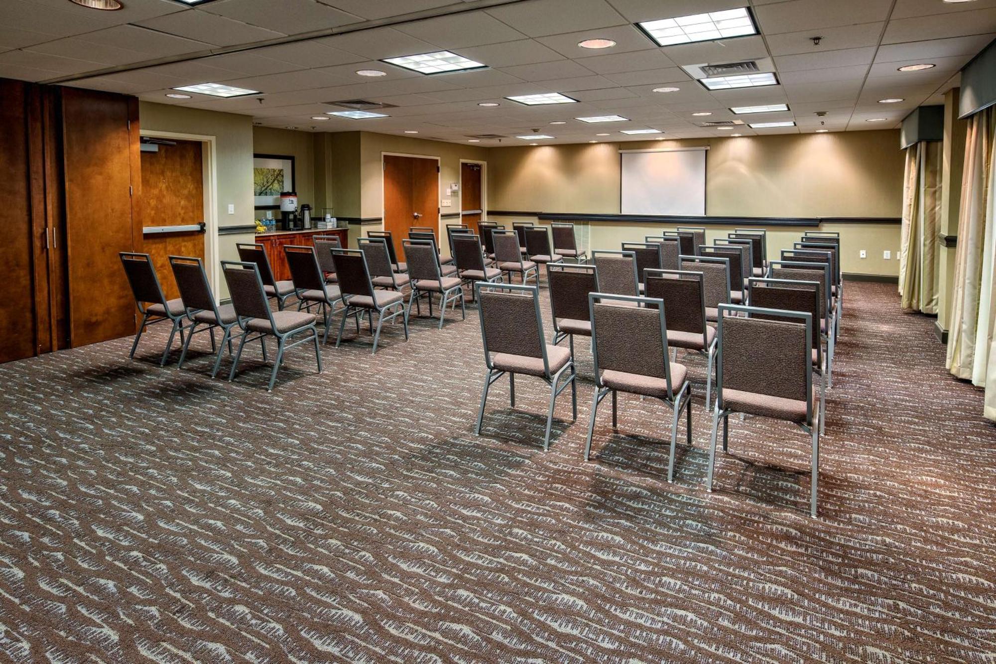 Hampton Inn Dunn Bagian luar foto