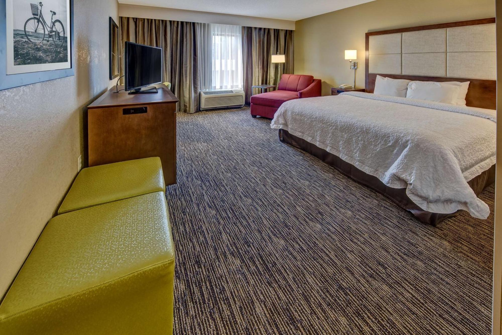 Hampton Inn Dunn Bagian luar foto