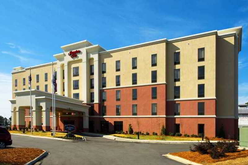Hampton Inn Dunn Bagian luar foto